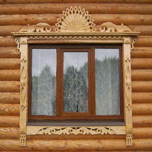 Сколько стоят резные наличники на окна